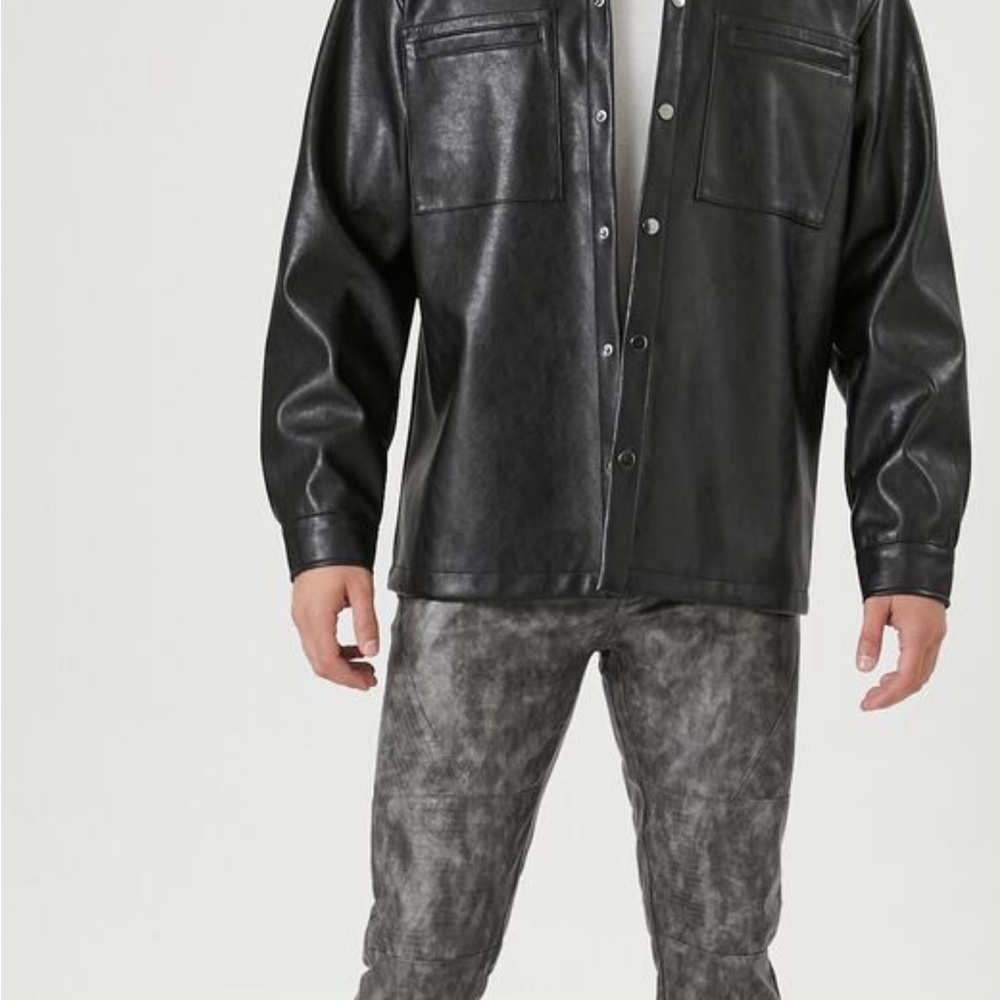 NWT FOREVER 21 unisex Faux Leather Pants Size 33